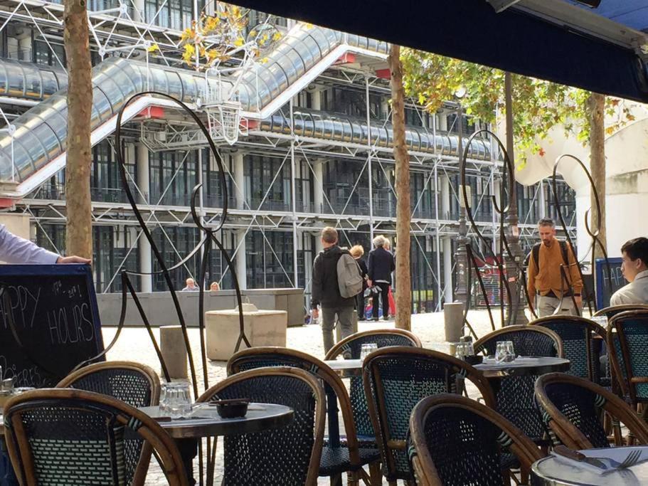 Charmant En Plein Coeur Du Marais *